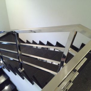 balustrady-nierdzewne.eu
