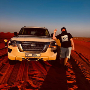 DMYTRO MILCHAKOVSKYI