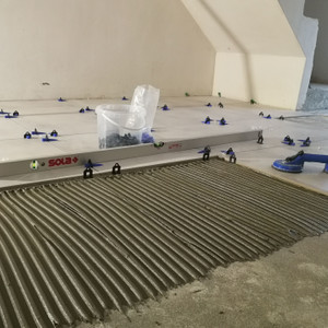 usługi glazurnicze, płytkarz